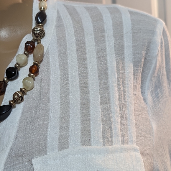 Ruby Rd | Women's Split V-Neck Blouse | White | Size Small Petite - Picture 8 of 11